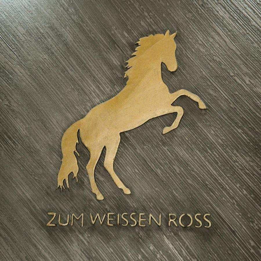 Hotel Zum Weissen Ross Delitzsch Bagian luar foto