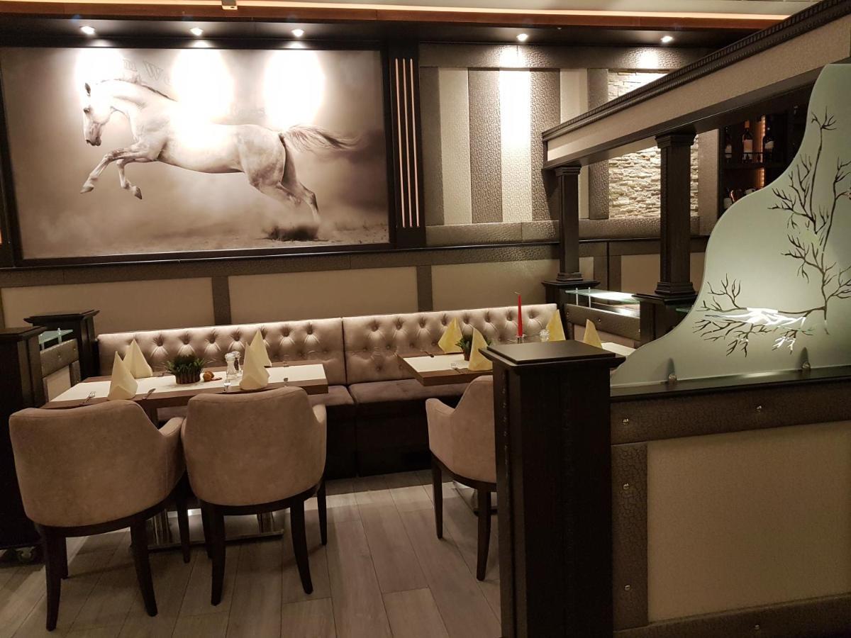 Hotel Zum Weissen Ross Delitzsch Fasilitas foto